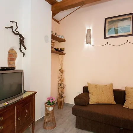 House Tabak In Opatija